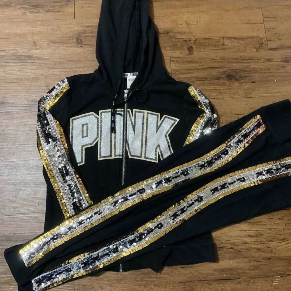 VS PINK BLING HOODIE AND YOGA LEGGINGS OUTFIT L